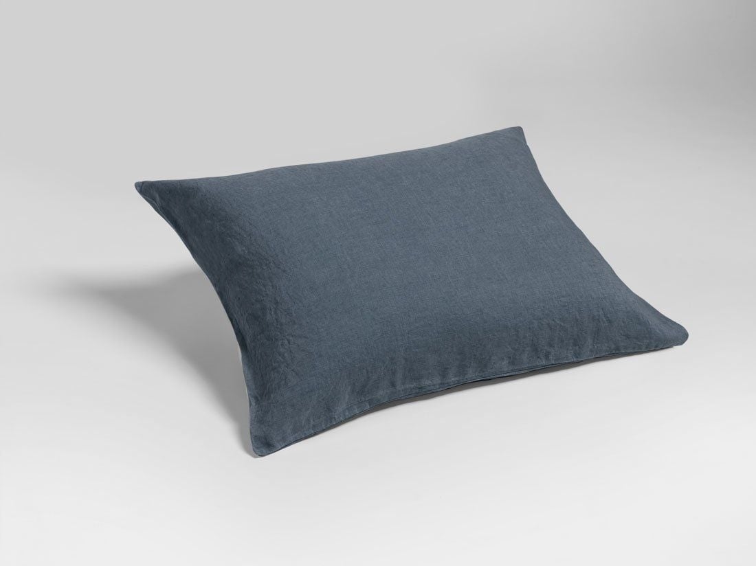 Taie d'oreiller lin lavé earth blue 50x60