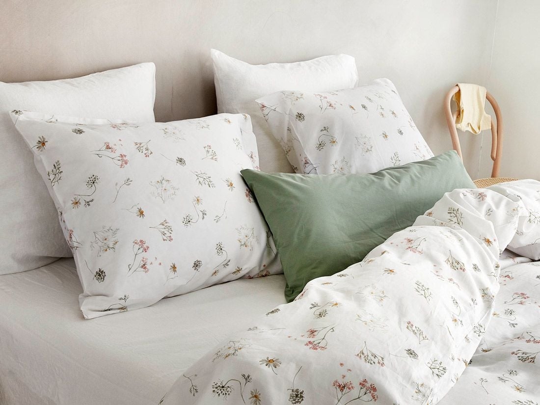 Taie d'oreiller satin de coton fleurs