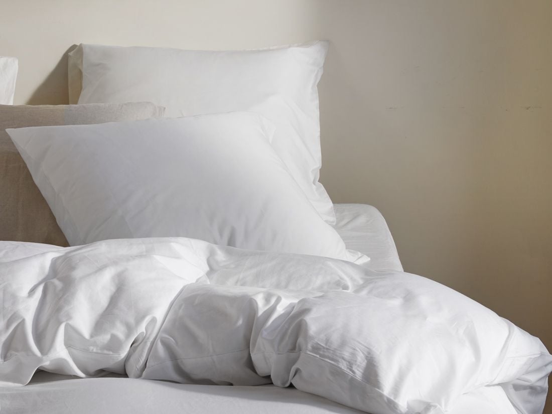 Taie d'oreiller satin de coton blanc pur