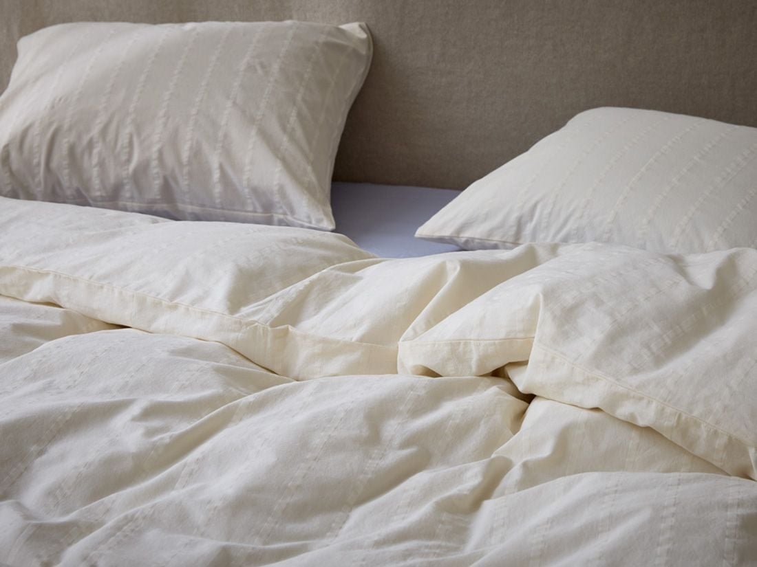 Taie d'oreiller en coton seersucker blanc doux