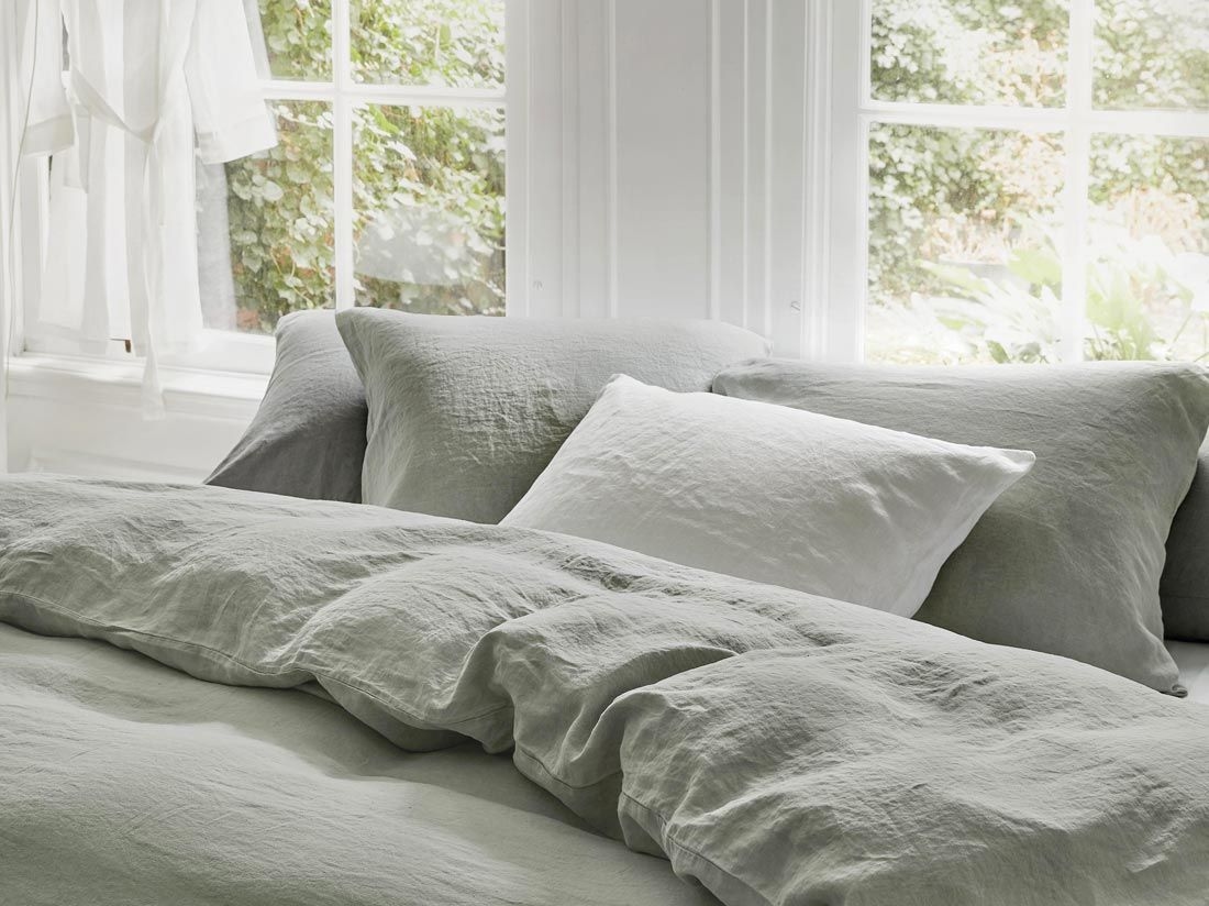 Taie d'oreiller lin lavé vert brumeux