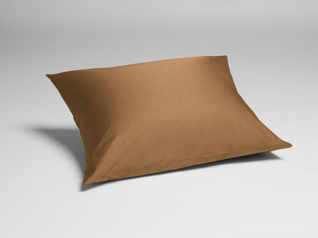 Taie d'oreiller satin de coton caramel