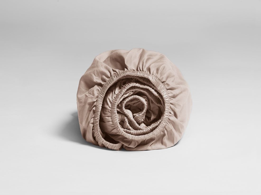Drap-housse satin de coton rose poussiéreux