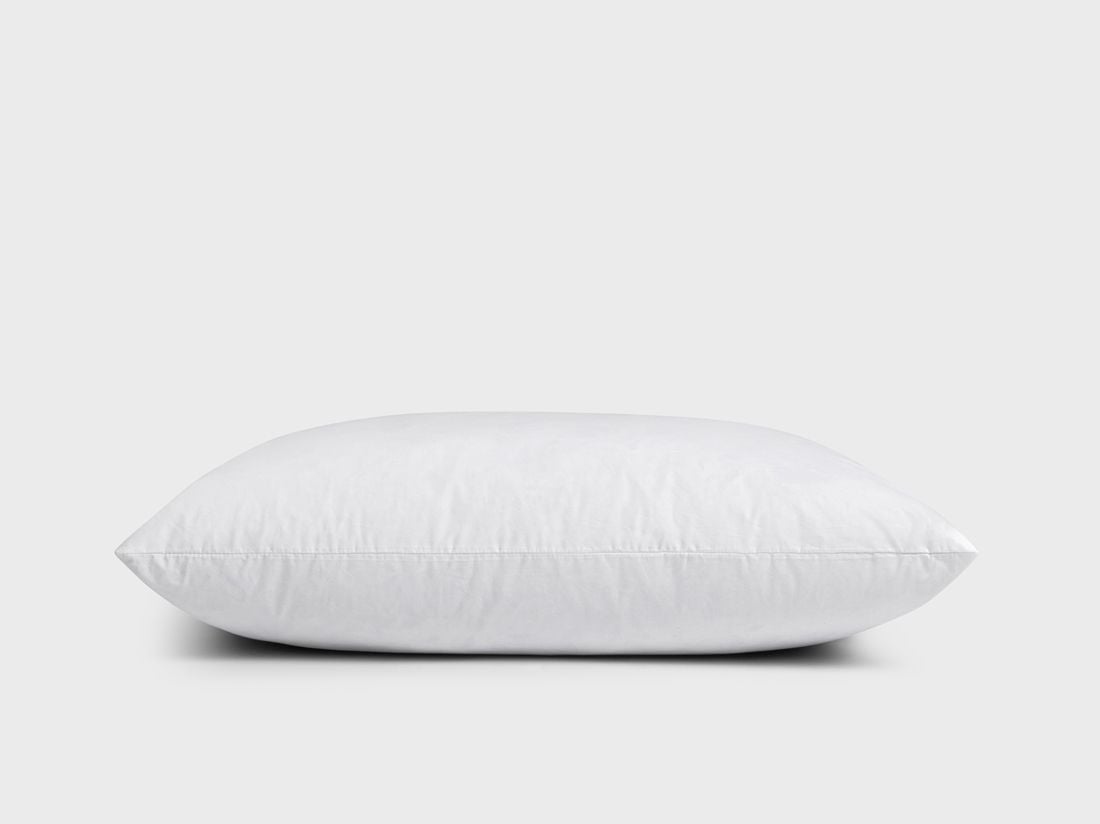 Coussin décoratif garni de plumettes recyclées 40x60