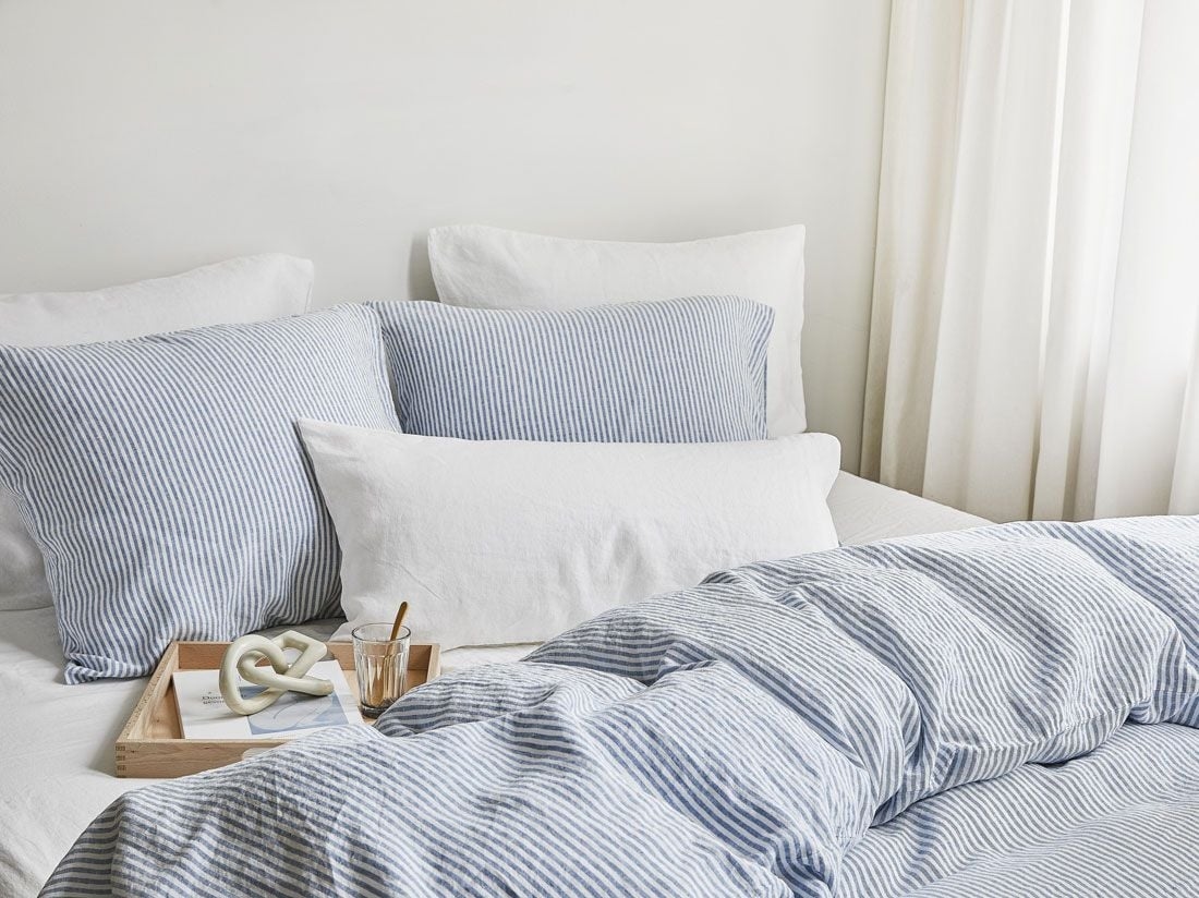 Taie d'oreiller lin lavé à rayures bleues